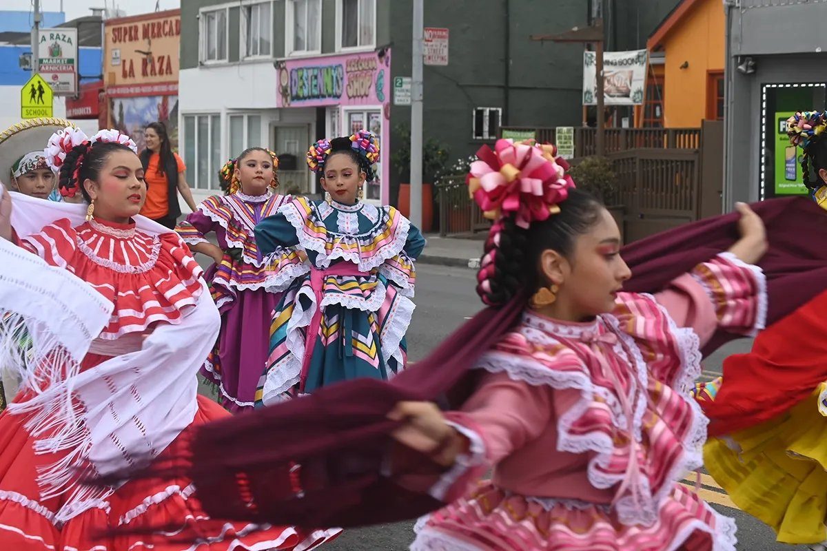 Fiesta Patrias Parade brings music, culture to 23rd Street in Richmond and San Pablo