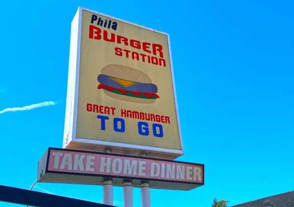 On the Richmond Burger Trail: Phila Burger Station on 23rd Street
