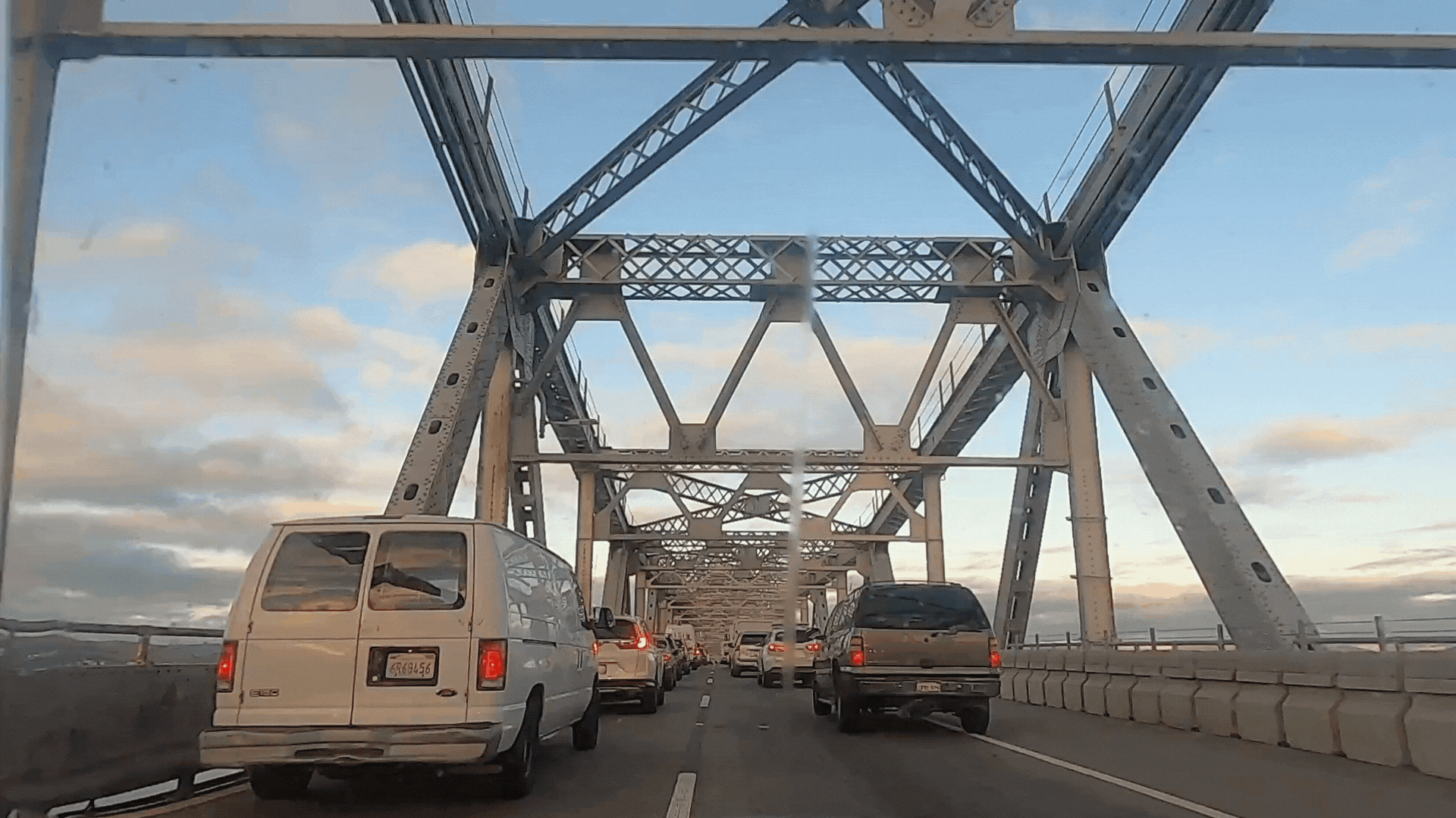 Richmond-San Rafael Bridge restores emergency lane after six-year absence