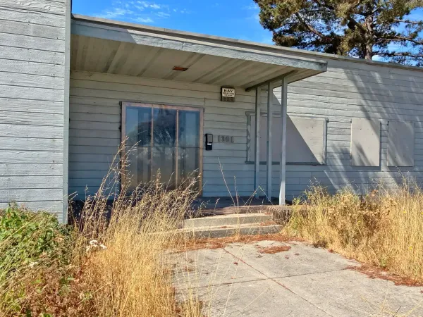 cafeteria at Richmond’s Point Potrero Marine Terminal