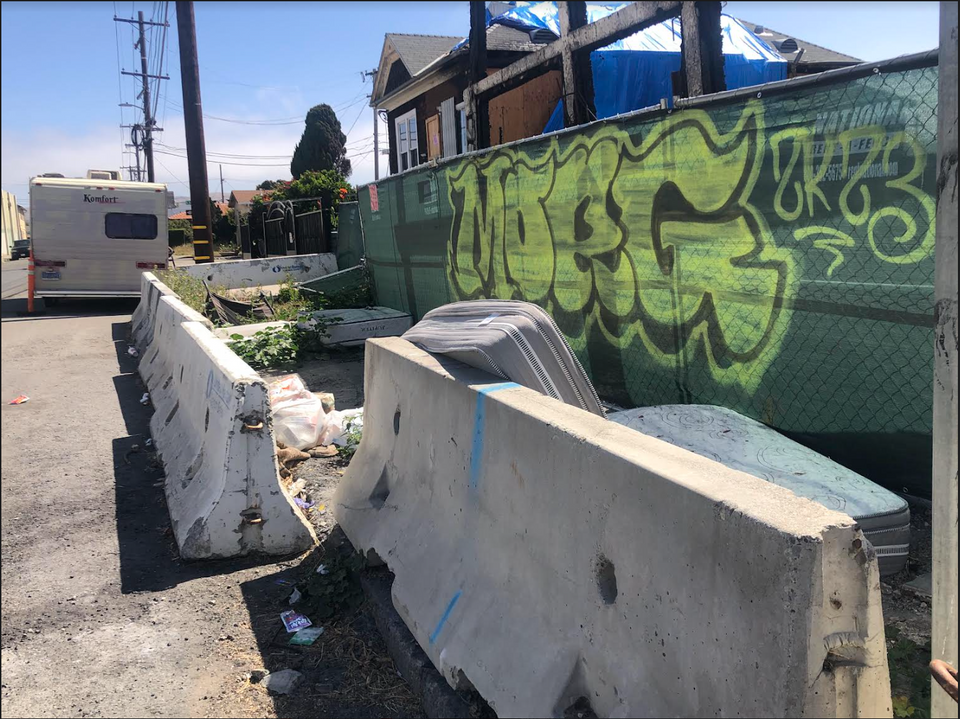 Pullman neighborhood's historic International Hotel now hosts old